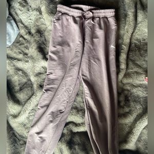 L Puma Joggers